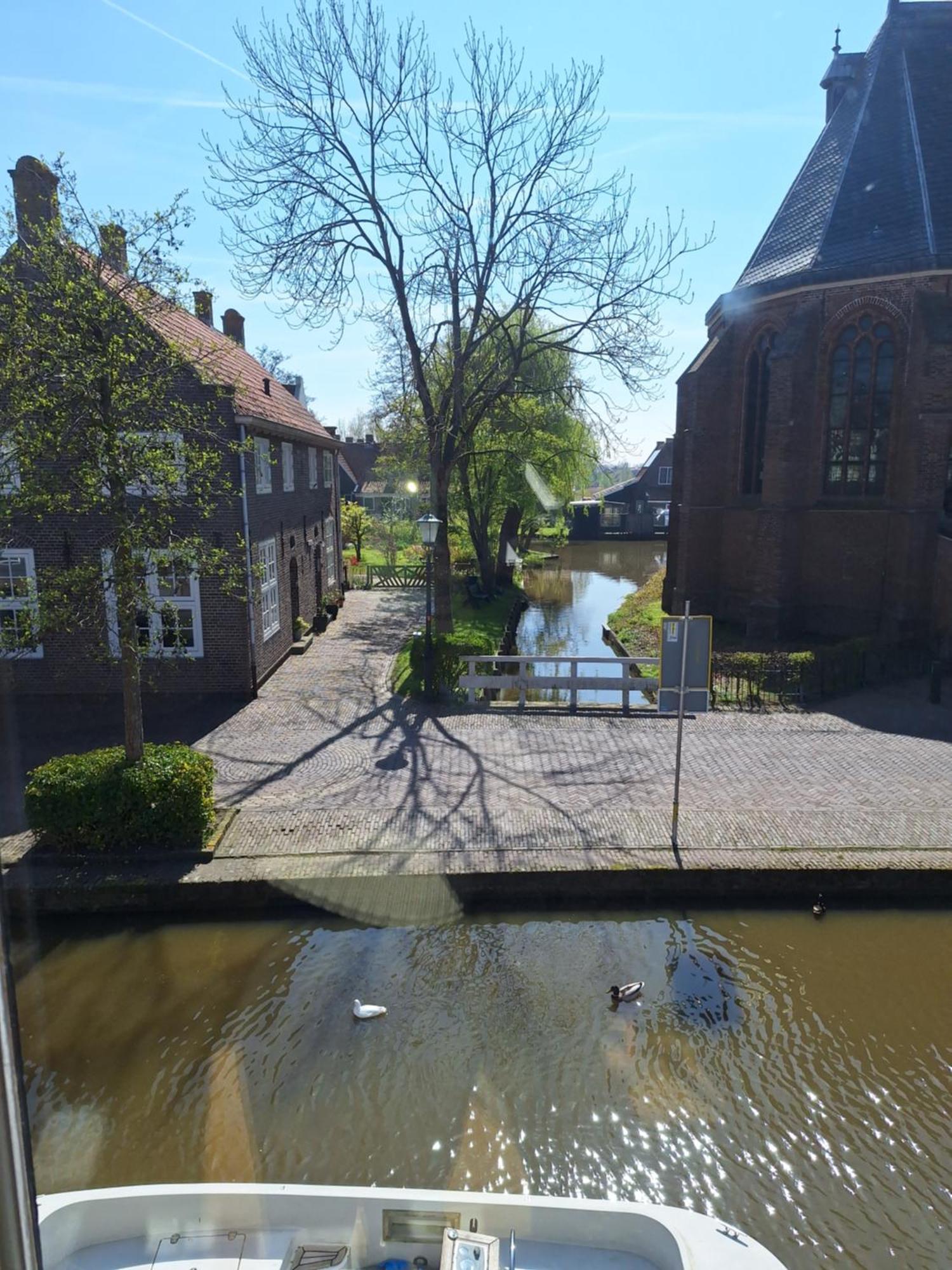 Bed & Bike De Rijp Bed & Breakfast Exterior photo